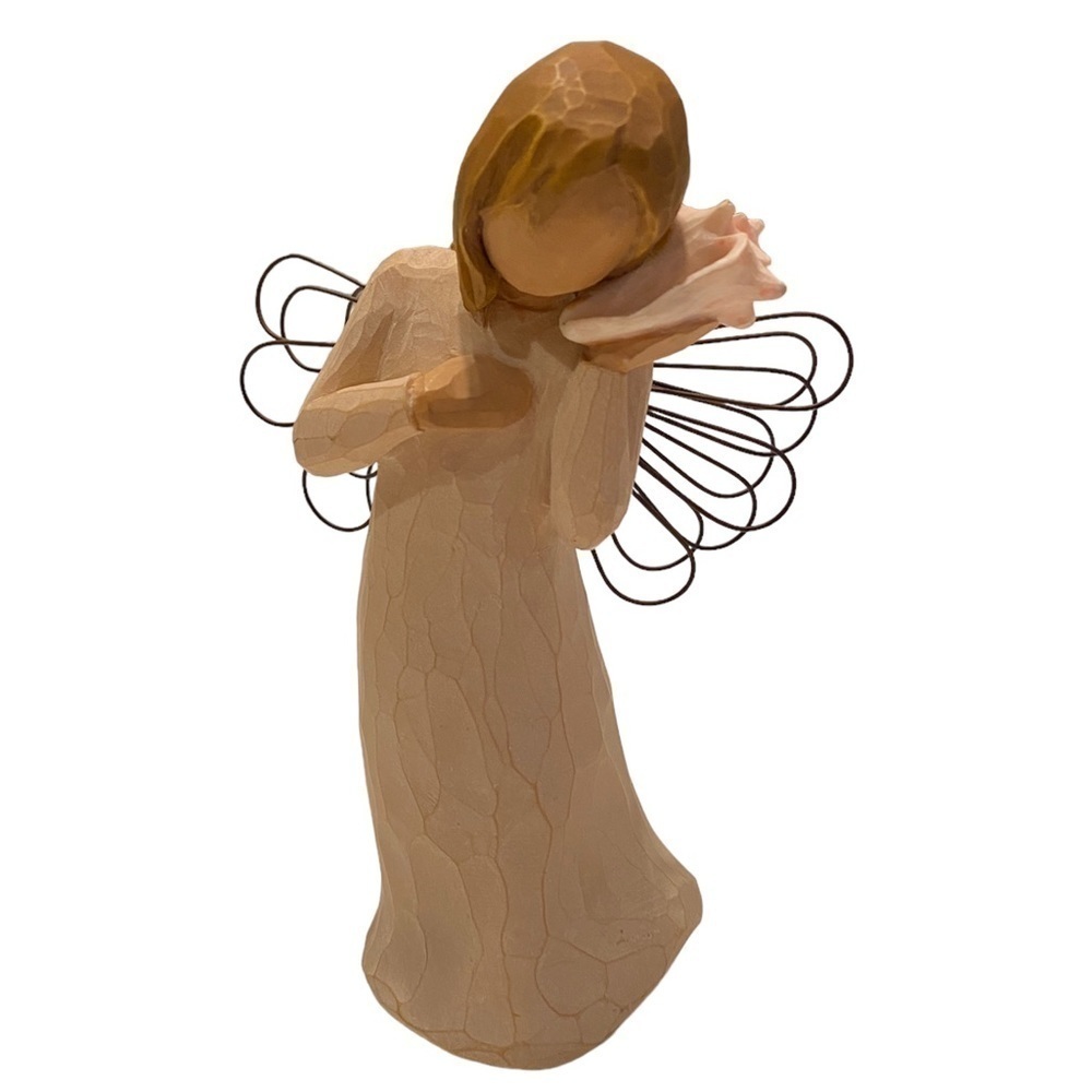 Willow Tree Sculpted Figurine Thinking Of You Seashell Angel 2004.  No box